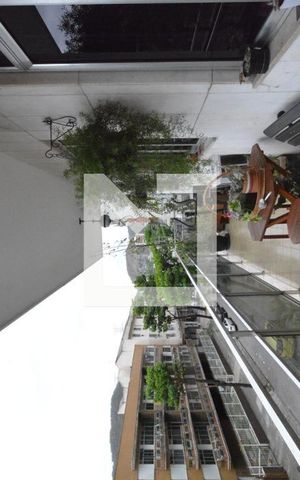 Apartamento à venda com 118m², 3 quartos e 2 vagasVaranda Sala
