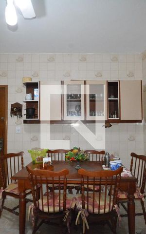 Apartamento à venda com 118m², 3 quartos e 2 vagasCozinha
