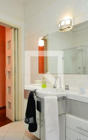 Casa à venda com 145m², 2 quartos e 1 vagaBanheiro Social