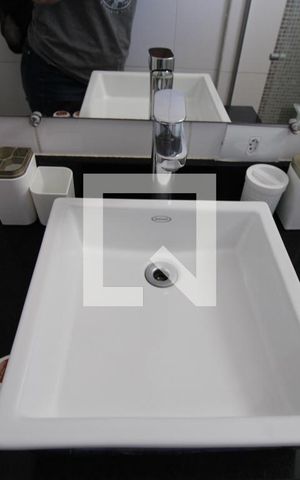 Studio à venda com 35m², 1 quarto e sem vagaBanheiro