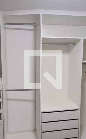 Casa de condomínio à venda com 300m², 4 quartos e 3 vagas