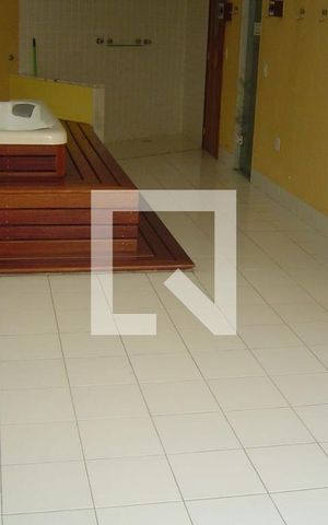 Casa de condomínio à venda com 300m², 4 quartos e 3 vagas