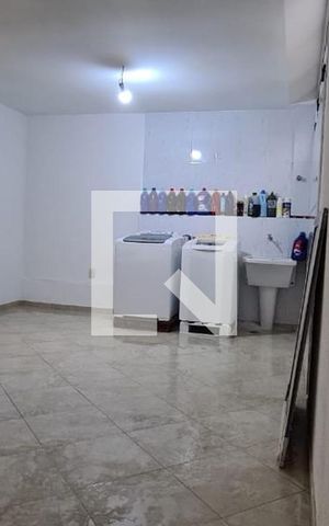 Casa de condomínio à venda com 300m², 4 quartos e 3 vagas