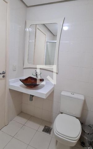 Casa de condomínio à venda com 300m², 4 quartos e 3 vagas