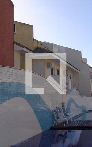 Casa de condomínio à venda com 300m², 4 quartos e 3 vagas