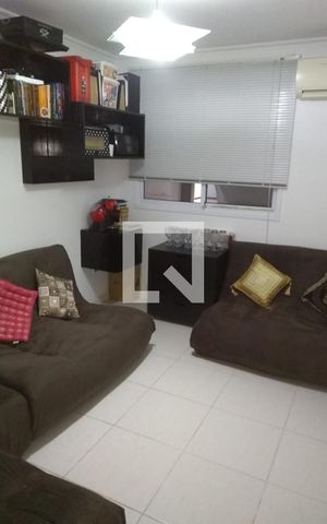 Casa de condomínio à venda com 300m², 4 quartos e 3 vagas