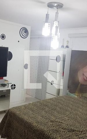 Casa de condomínio à venda com 300m², 4 quartos e 3 vagas