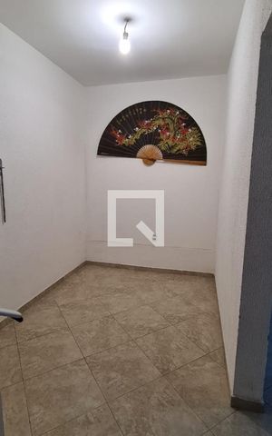 Casa de condomínio à venda com 300m², 4 quartos e 3 vagas