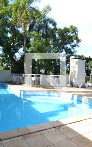 Casa de condomínio para alugar com 245m², 3 quartos e 2 vagasÁrea comum - Piscina