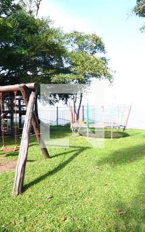 Casa de condomínio para alugar com 245m², 3 quartos e 2 vagasÁrea Comum - Playground