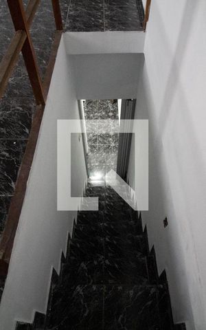 Casa para alugar com 100m², 3 quartos e 1 vaga Casa para alugar com 100m², 3 quartos e 1 vagaSuite