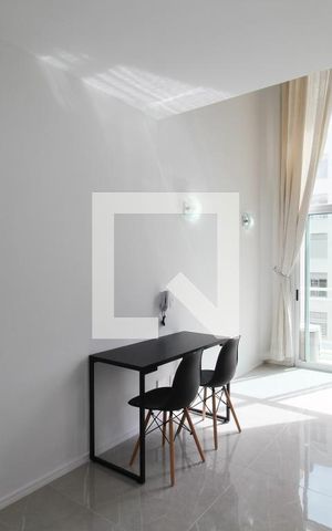 Apartamento à venda com 45m², 1 quarto e 1 vaga Apartamento à venda com 45m², 1 quarto e 1 vagaSala