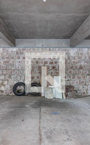 Casa de condomínio à venda com 220m², 3 quartos e 1 vaga Casa de condomínio à venda com 220m², 3 quartos e 1 vagaÁrea comum