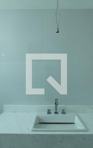 Apartamento à venda com 384m², 4 quartos e 4 vagasBanheiro - Suíte 1