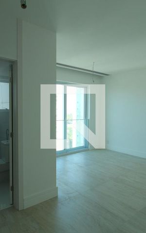 Apartamento à venda com 384m², 4 quartos e 4 vagasSuíte 2