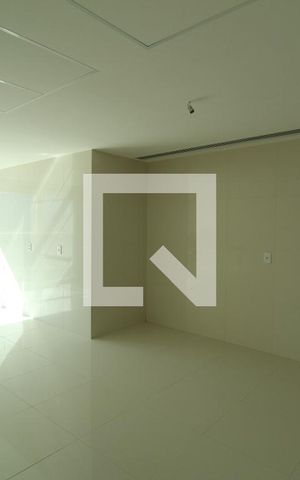 Apartamento à venda com 384m², 4 quartos e 4 vagasCozinha