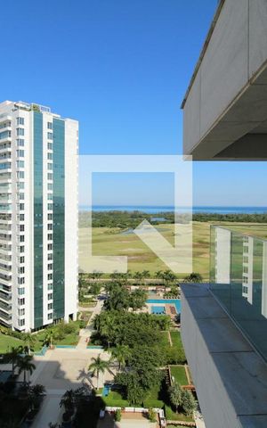 Apartamento à venda com 384m², 4 quartos e 4 vagasVista - Suíte 1