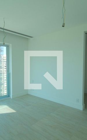 Apartamento à venda com 384m², 4 quartos e 4 vagasSuíte 3