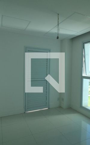 Apartamento à venda com 384m², 4 quartos e 4 vagasQuarto de Serviço 