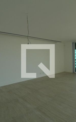 Apartamento à venda com 384m², 4 quartos e 4 vagasSala