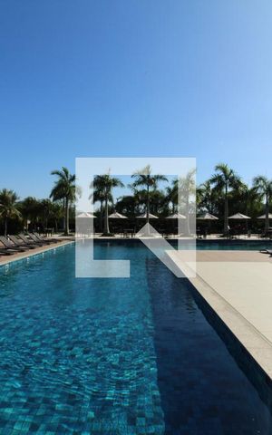 Apartamento à venda com 384m², 4 quartos e 4 vagasÁrea comum - Piscina