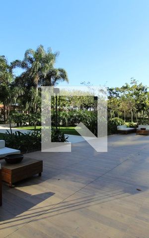 Apartamento à venda com 384m², 4 quartos e 4 vagasÁrea comum