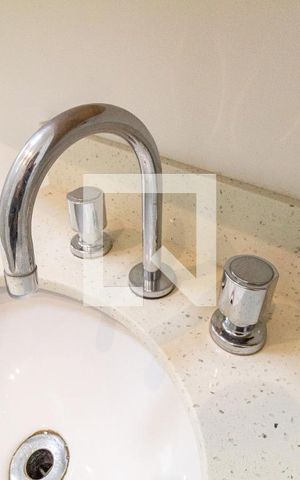 Apartamento para alugar com 63m², 2 quartos e 1 vaga Apartamento para alugar com 63m², 2 quartos e 1 vagaBanheiro da Suíte 2