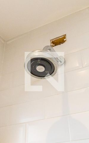 Apartamento para alugar com 63m², 2 quartos e 1 vaga Apartamento para alugar com 63m², 2 quartos e 1 vagaBanheiro da Suíte 2
