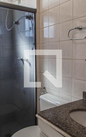 Apartamento à venda com 73m², 3 quartos e 1 vaga Apartamento à venda com 73m², 3 quartos e 1 vagaBanheiro Suíte