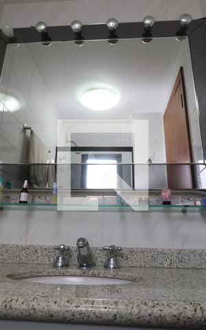 Apartamento à venda com 144m², 3 quartos e 3 vagasBanheiro da Suíte 3