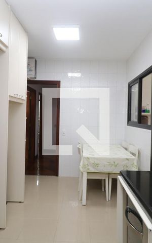 Apartamento à venda com 144m², 3 quartos e 3 vagasCozinha