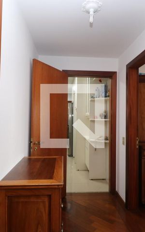 Apartamento à venda com 144m², 3 quartos e 3 vagasHall