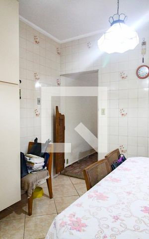 Casa à venda com 125m², 2 quartos e 2 vagascozinha