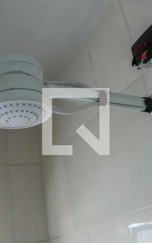 Casa à venda com 100m², 2 quartos e sem vagaBanheiro da Quarto 2