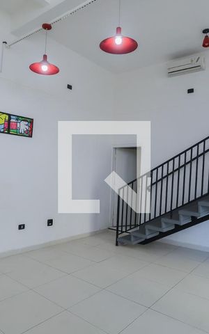 Casa à venda com 100m², 2 quartos e sem vagaSala
