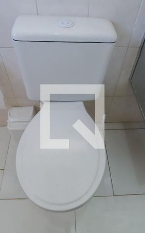 Casa à venda com 100m², 2 quartos e sem vagaBanheiro da Quarto 2