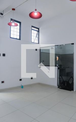 Casa à venda com 100m², 2 quartos e sem vagaSala