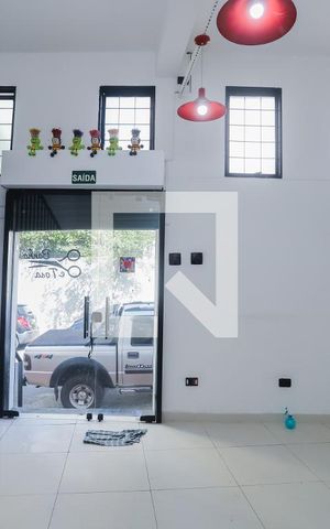 Casa à venda com 100m², 2 quartos e sem vagaSala