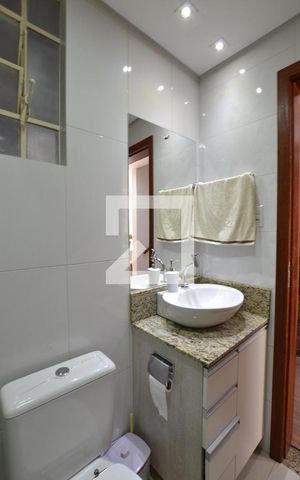 Casa para alugar com 250m², 4 quartos e 2 vagasBanheiro 2