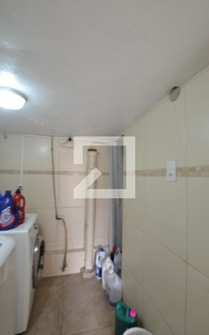 Casa para alugar com 250m², 4 quartos e 2 vagasÁrea de Serviço