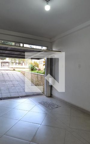Casa para alugar com 250m², 4 quartos e 2 vagasGaragem