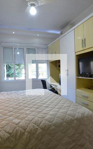 Casa para alugar com 250m², 4 quartos e 2 vagasSuíte