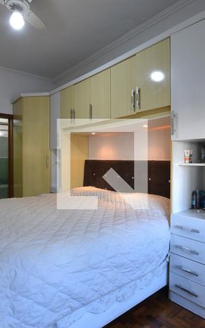 Casa para alugar com 250m², 4 quartos e 2 vagasSuíte