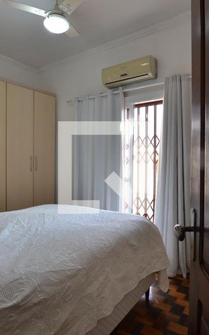 Casa para alugar com 250m², 4 quartos e 2 vagasQuarto