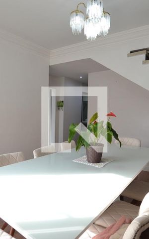 Casa para alugar com 250m², 4 quartos e 2 vagasSala de Jantar