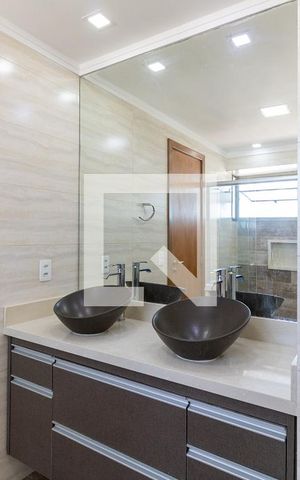 Apartamento para alugar com 146m², 3 quartos e 3 vagasBanheiro da Suíte