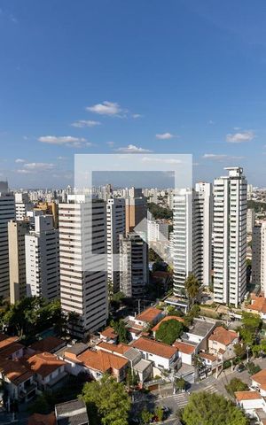Apartamento para alugar com 146m², 3 quartos e 3 vagasVista do Banheiro de Serviço 