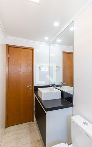 Apartamento para alugar com 146m², 3 quartos e 3 vagasBanheiro Social 