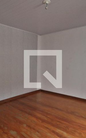 Casa para alugar com 75m², 1 quarto e 1 vagaQuarto
