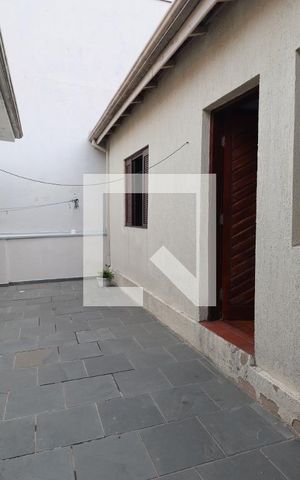 Casa para alugar com 75m², 1 quarto e 1 vagaEntrada